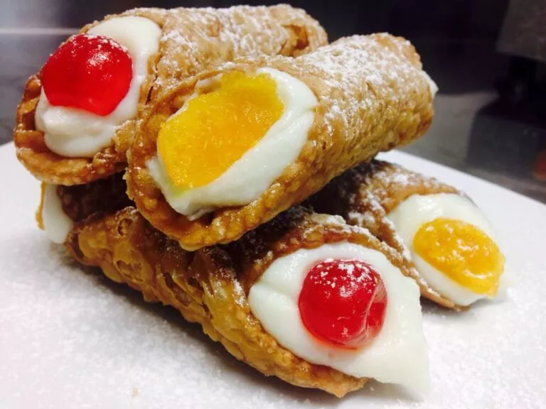 Hotel_Vega-Ristorante_Sirio-Cannoli_Siciliani