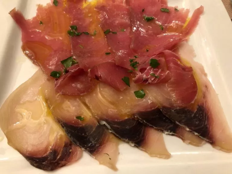 Hotel_Vega-Ristorante_Sirio-Carpaccio_Tonno_Spada